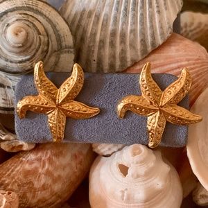 🐚 Golden Starfish Post Back Earrings - Textured Starfish Earrings